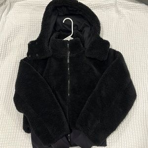 Alo foxy Sherpa fleece, black, S